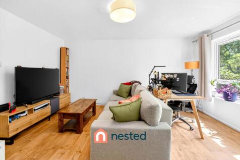 Reception For Sale 1 Bedroom Flat Eskmont Ridge Crystal Palace SE19 Nested Estate Agents www.steele.london