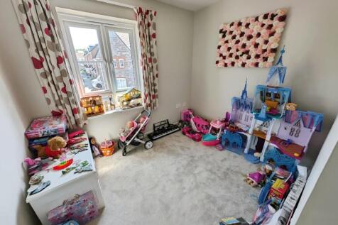 9690091a-bed 204.jpg