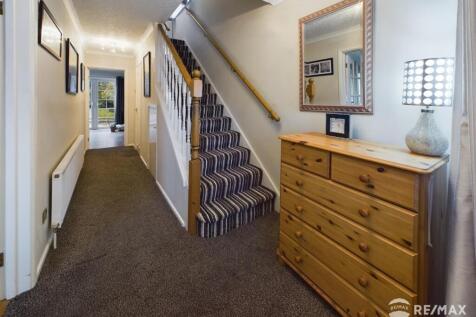 Entrance Hall.jpg