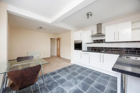 Kitchen / Living