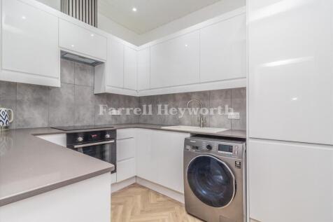 Kitchen image 2