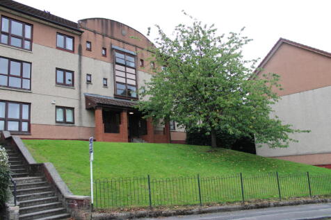2-bed Flat Moorfoot Avenue