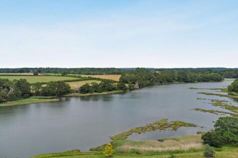 Edge Of River Access