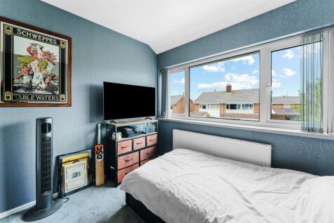 23 Graitney Close, Cleeve 62.jpg