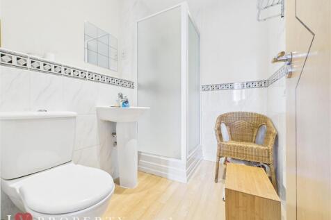 CAM05016G0-PR0106-ST