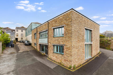 A01 - Flat 9 Kings Market Kingsbridge - 260514