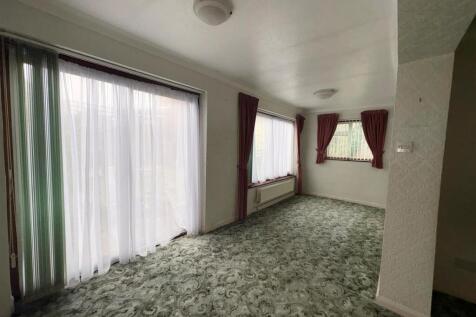 Lounge 2.jpg
