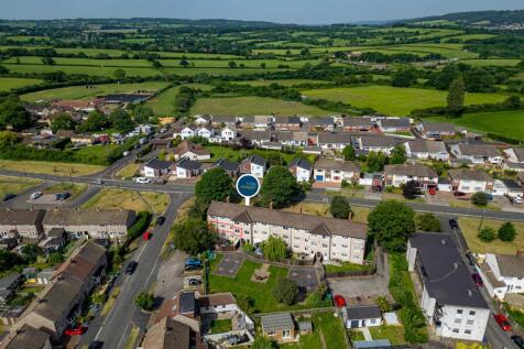 99 Highridge Green, Highridge, Bristol BS13 8BN |