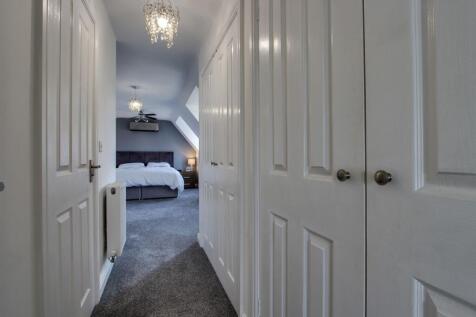 Master Bedroom Entrance Hall