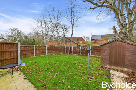 CAM05454G0-PR0093-STILL024