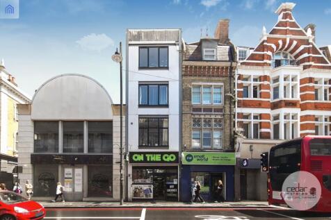 Cedar Estates are delighted to offer this well presented one bedroom flat set in a modern development, located only a short walk from Brixton Overground and Tube stations. The property consists of a m