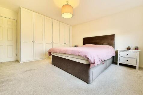 Bedroom 4 .jpeg
