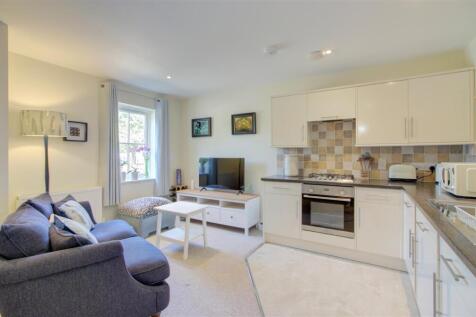 Living room/kitchen