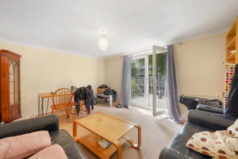 A bright and spacious fifth-floor apartment offering over-sized living accommodation
