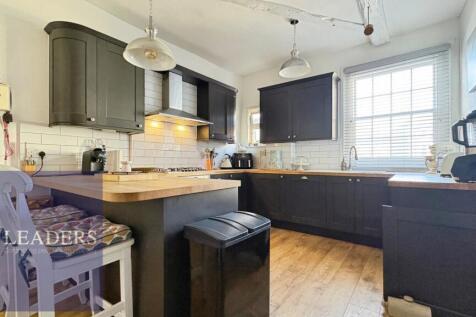 Kitchen Dienr
