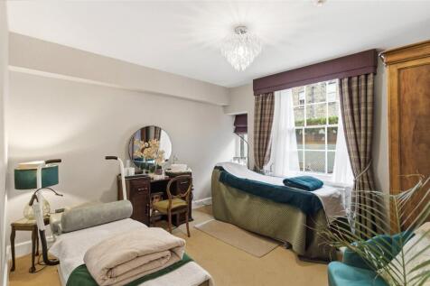 6 bed, 6 bath House in Edinburgh - Photo 21