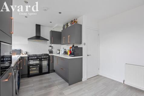 Craignair Avenue, 15-001.jpg