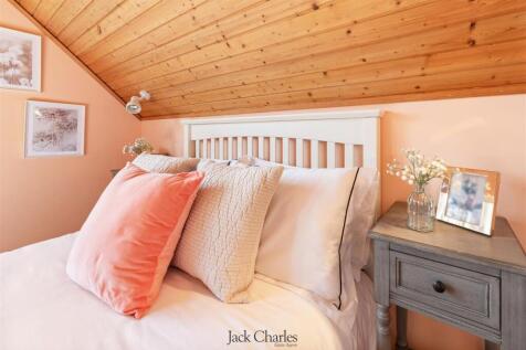 128a Higham lane-4.jpg