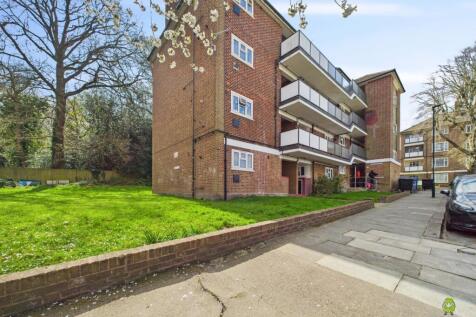 Presented by Kevin at EweMove Bexleyheath and Dart