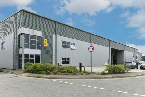 Unit 8 IO Salfords_HiRes56 Med new sky.jpg