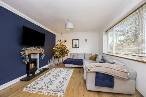 117 CARDEN HILL (4).JPG