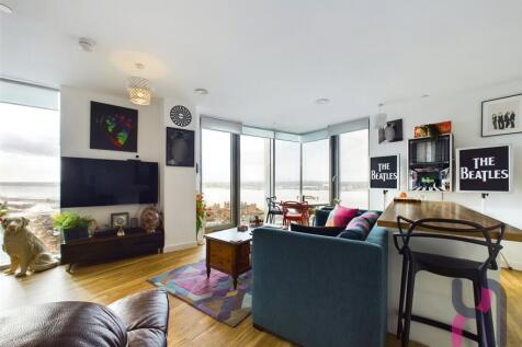 Dont miss this spacious 3 BEDROOM APARTMENT located in X1 THE TOWER. Coming FULLY FURNISHED. Located in the saught after Baltic Triangle area, a prime location by the very popular Baltic Market and ne