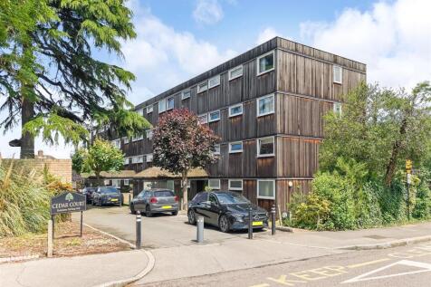 11 cedar court-20.jpg