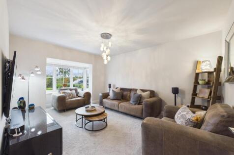 Lounge 1.jpg
