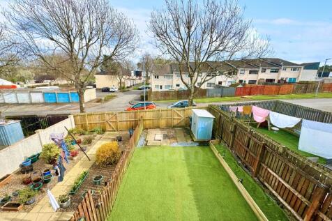 Treesbank, Kilwinning rear garden