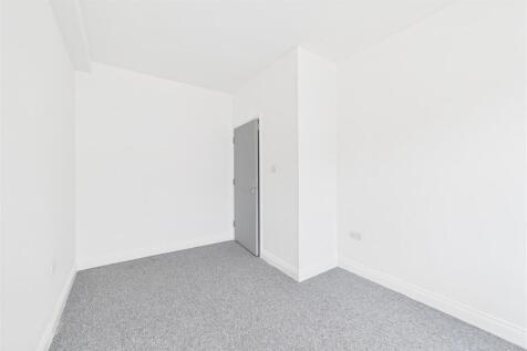 84 - 86 Stapleton Rd St Jude's, Bristol BS5 0PW |