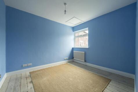 Ropery Road, E3
