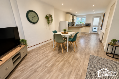 3 Bedroom Semi-Detached in WV10 6SD