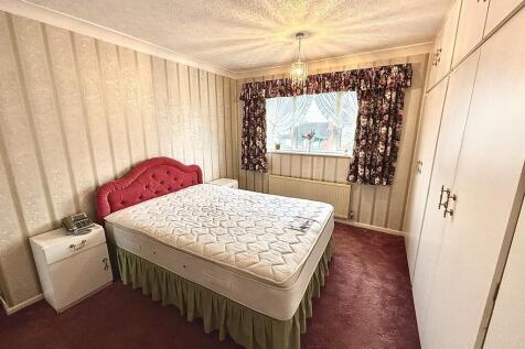 4284DDF3-E48C-44D...