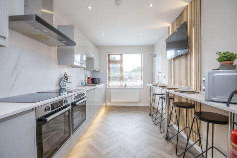 6 Bedroom Semi-Detached in NR4 7BX