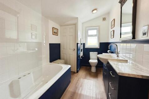 d6575b76--40E5-9B4B-68FBC3EE6DD3-29896-00000A43F21