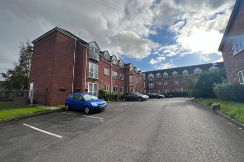 Neighbourhood Lettings are delighted to bring to the market this well-presented 2 bedroom, second floor apartment in a convenient location - close to Swinton town centre and M60 motorway network