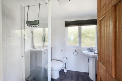 1318878-13-6865052d7a0ad