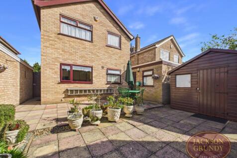 Ringwood Close