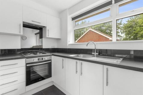 Shelburne Court-2.jpg