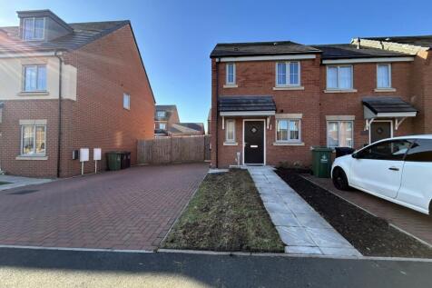 2 Bedroom Terraced in WS2 8ET