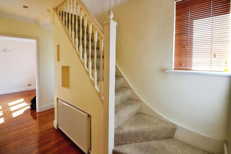 04032d99-o_1cimg8pi2dp7bfa10bd1pr1a1ar