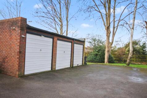 6 pelhma garage.JPG