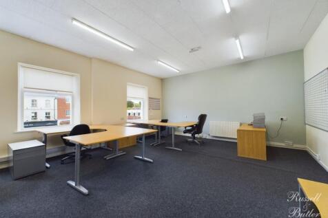 CAM02127G0-PR0007-STILL001