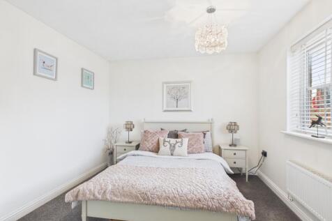 EweMove - Spalding - Shearers Drive - Bedroom