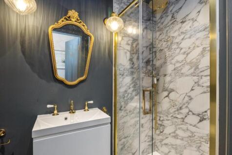 Brunswick Terrace, 42 Flat 6-015.JPG