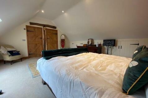 grananry main b 3.jpg