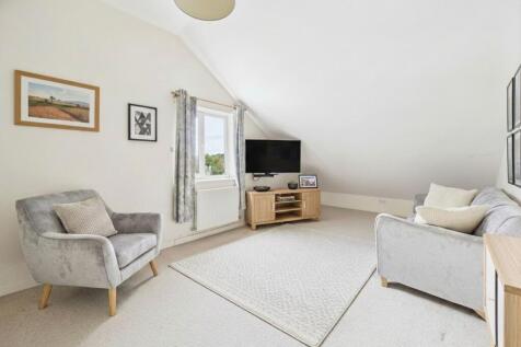 Lounge (Virtually Furnished)