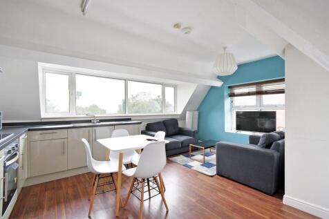 3 Bedroom Flat in S10 2SQ
