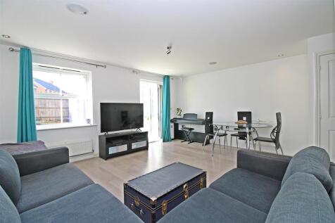 Living / Dining Room