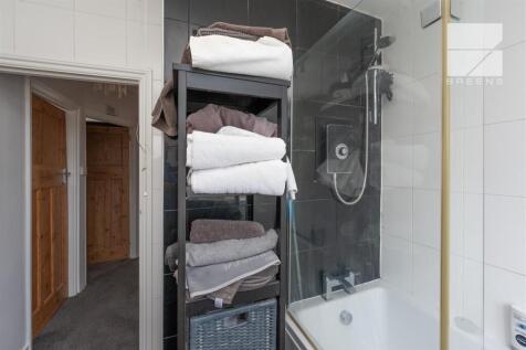 252 Hale End Road_0020.jpg